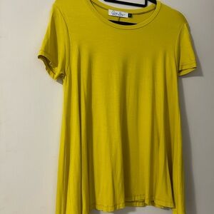 Ava Sky Bright Yellow Short Sleeve Top